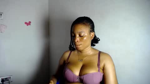 moanna online show from March 31, 8:53 pm