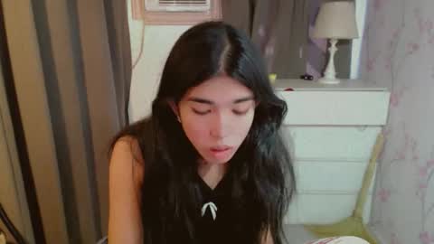 TRIXIE online show from April 23, 5:37 am