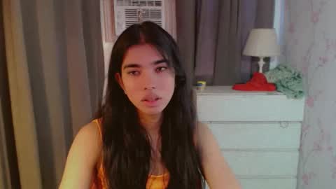 TRIXIE online show from April 26, 3:15 am