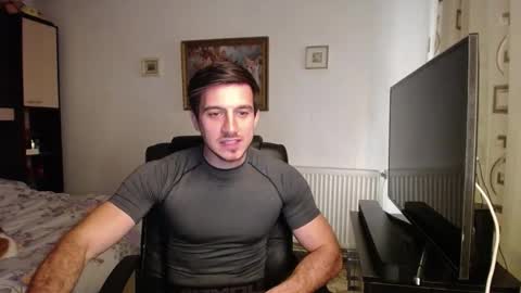 Mia and Jake online show from November 11, 1:24 pm