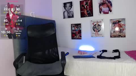 lana online show from April 19, 10:56 pm