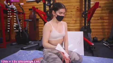 Snapshot of beautyasya chatting on February 15, 9:27 am Asya online show from February 15, 9:27 am