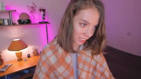 Eliise online show from December 3, 11:07 am