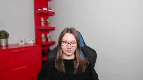 Zoe online show from November 5, 6:48 am