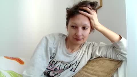 Raluca online show from April 12, 8:07 am