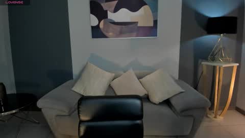 Am Becca online show from February 10, 12:08 pm