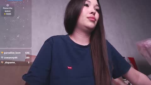 BeccaHert online show from February 27, 9:29 am