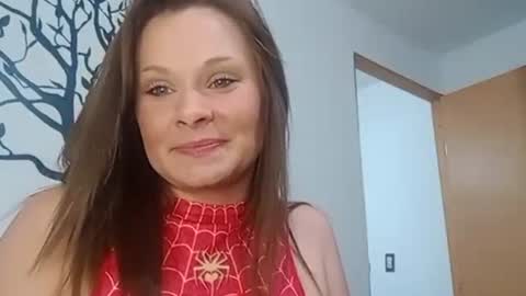 BECKY BOO  online show from November 1, 2:45 am