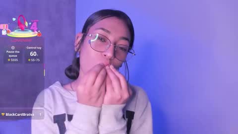 becky__g online show from November 4, 4:25 am