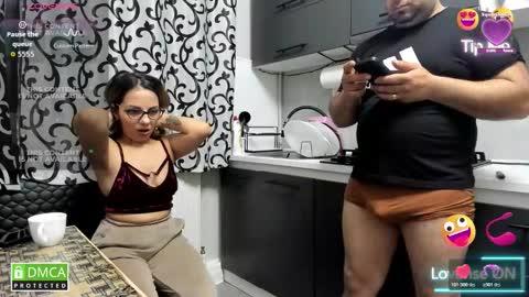 kevin and Bella online show from February 25, 3:43 am