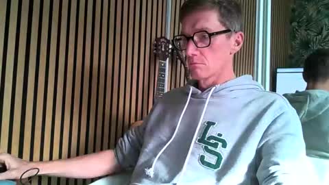 SexFriendFrance online show from November 4, 12:39 pm