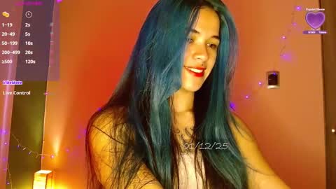   online show from December 1, 4:49 pm