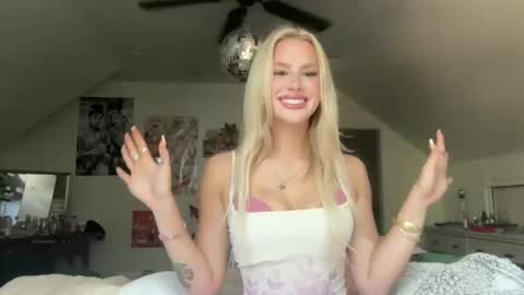 Bella Baby online show from June 5, 8:03 pm