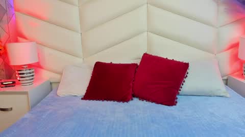 bella_peach_ online show from March 25, 3:13 am