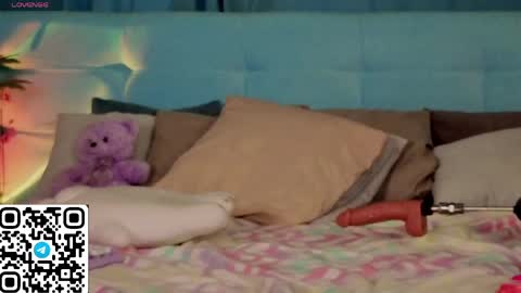 Bella online show from April 15, 1:20 am