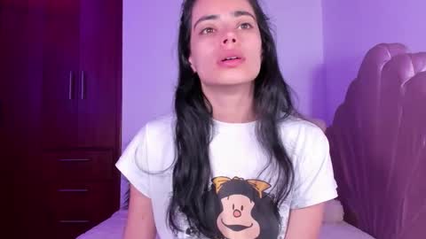 Valeria Model Independent online show from March 7, 5:18 am