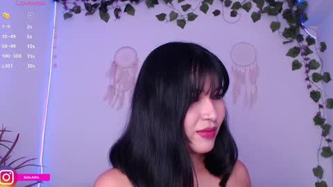 Bella online show from February 19, 9:36 pm