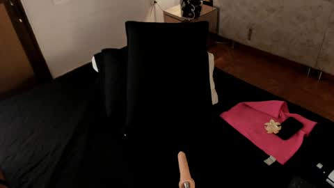 bellaboobs_ online show from April 21, 8:05 pm