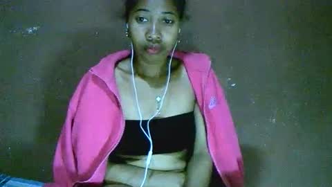 bellaena online show from November 16, 1:51 am