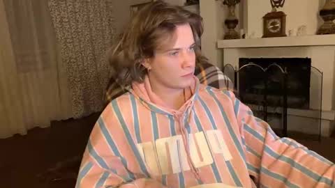 Baila online show from February 12, 9:29 pm