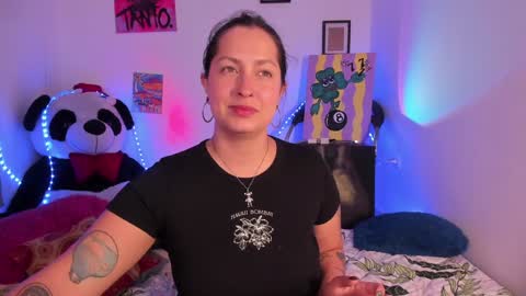 Bella online show from January 27, 6:31 pm