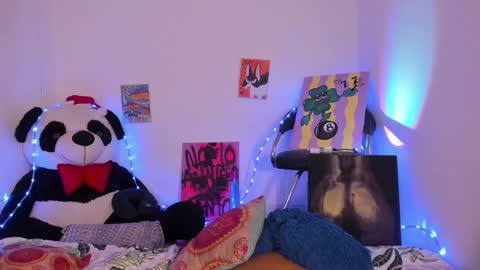 Bella online show from January 25, 8:42 pm