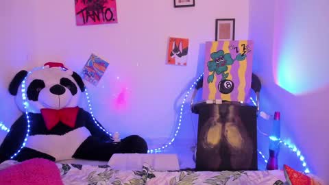 Bella online show from February 4, 9:10 pm