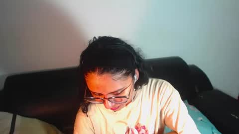 MY NAME IS BELL online show from July 10, 11:42 pm