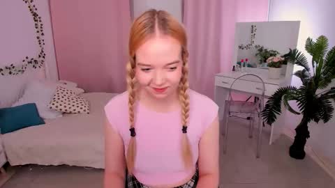 Bella online show from October 10, 9:30 pm