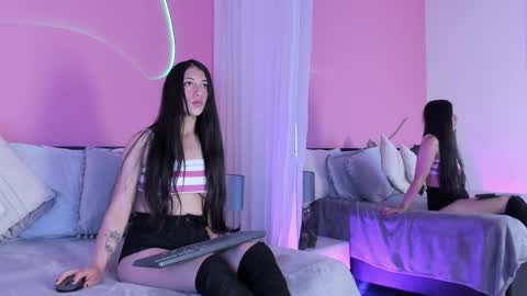 Bella online show from February 13, 12:08 pm