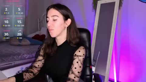 Bella online show from September 11, 4:08 pm