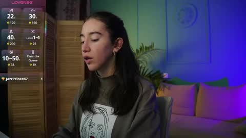 Bella online show from October 22, 3:24 pm