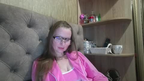 Amelia online show from October 21, 6:11 pm