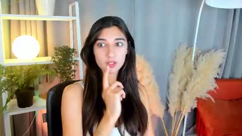 Bella online show from July 21, 2:08 pm