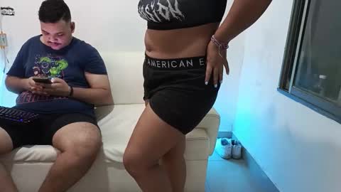 Your New Girlfriend online show from February 2, 12:30 am