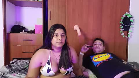 Your New Girlfriend online show from February 18, 12:32 am