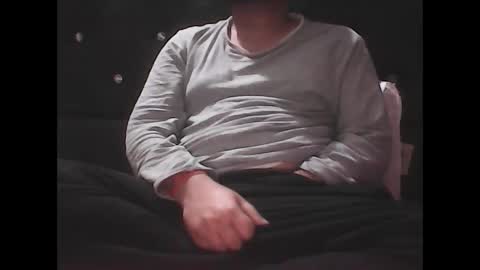 belongnowhere online show from February 8, 9:04 pm