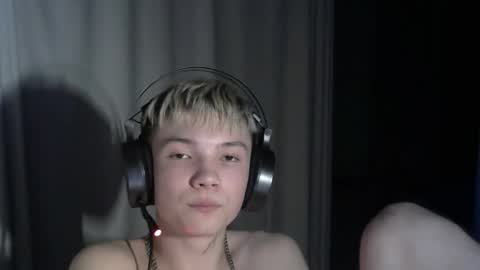 PrettyBoy online show from June 6, 10:26 pm