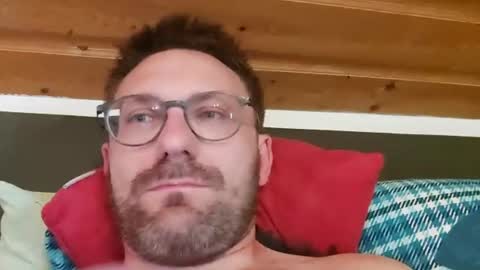 ben00189 online show from July 11, 7:06 pm