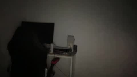 bender_42069 online show from September 18, 2:32 pm