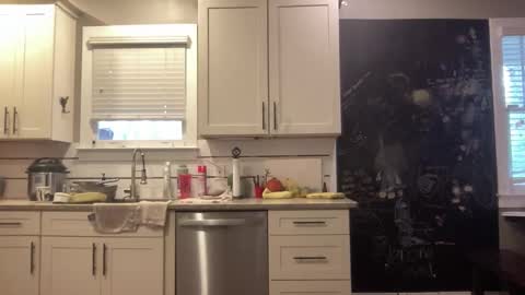 bendlikebecks online show from December 1, 1:20 pm