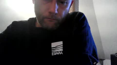 benizio online show from February 25, 4:04 pm