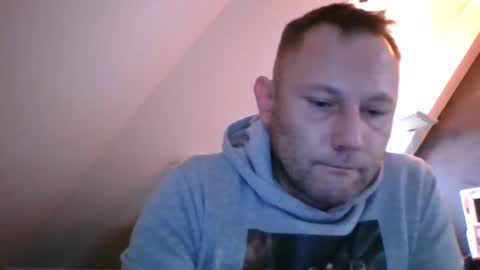 benizio online show from December 2, 11:07 am