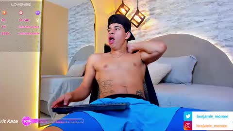 BENJAMIN online show from October 1, 5:23 pm