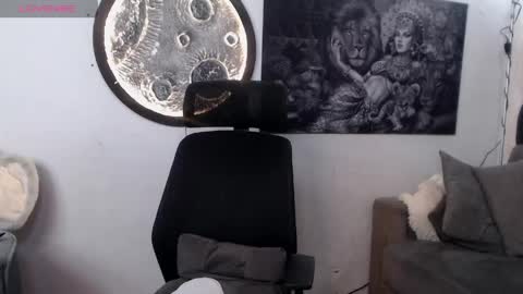 benjamincooperk online show from April 24, 3:47 pm