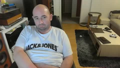 Ben online show from December 1, 5:37 pm