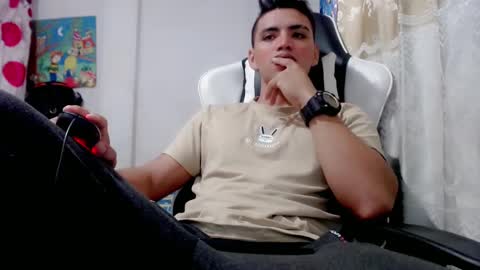 Bergon77 online show from January 27, 12:05 pm