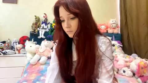 Eva  online show from May 3, 7:47 am