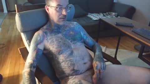 bernhard666 online show from October 9, 9:42 pm