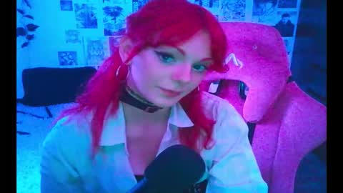 Snapshot of berriekitten chatting on October 26, 7:24 pm BerrieKitten online show from October 26, 7:24 pm